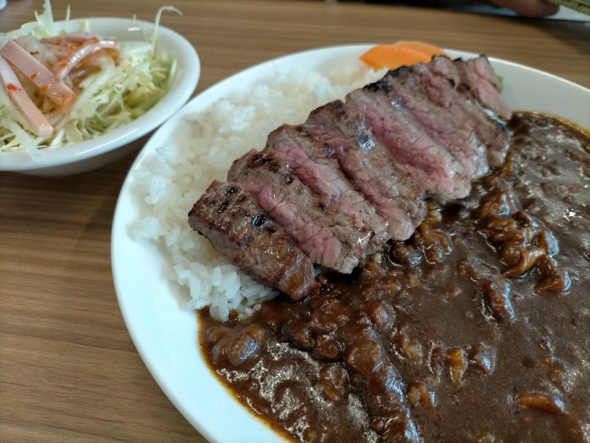 まかない飯グランプリで優勝や殿堂入りを果たした!柳川肉匠職人 (有)清柳食産