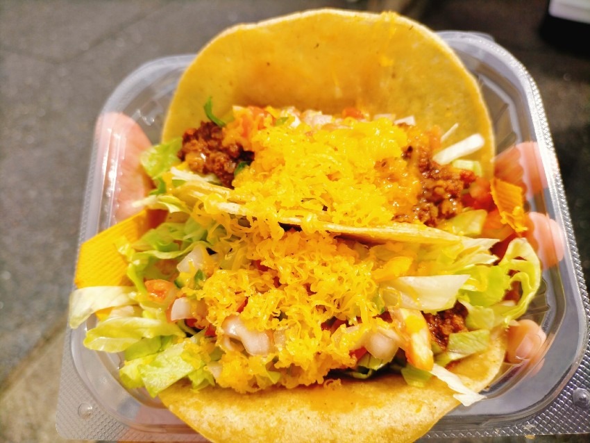 本場メキシコさながらの本格タコスが味わえる!TIQUITA TACO(チキータ タコス)